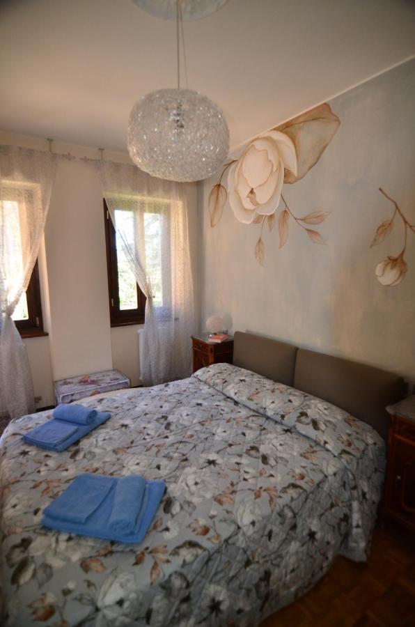 Casa Gabri Lägenhet Toscolano Maderno Exteriör bild
