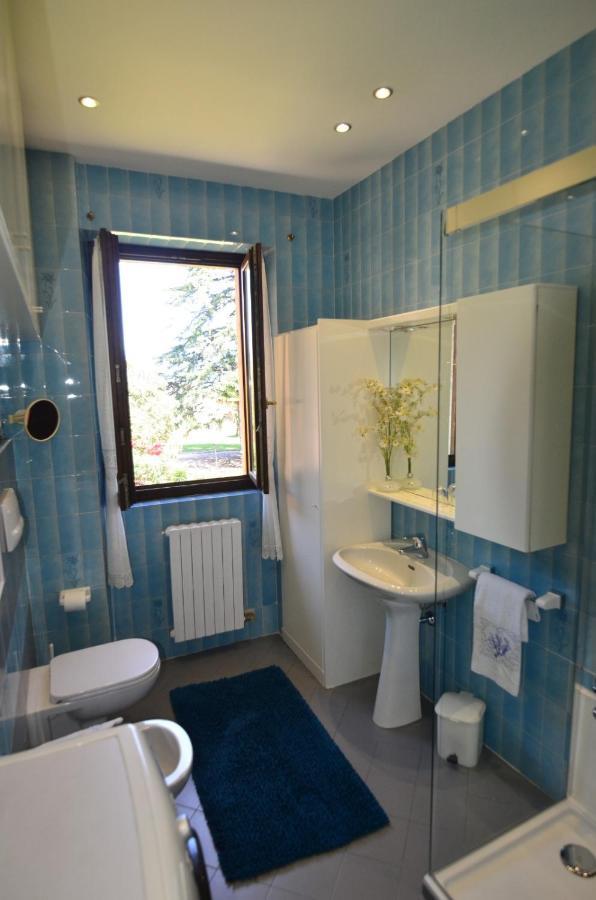 Casa Gabri Lägenhet Toscolano Maderno Exteriör bild