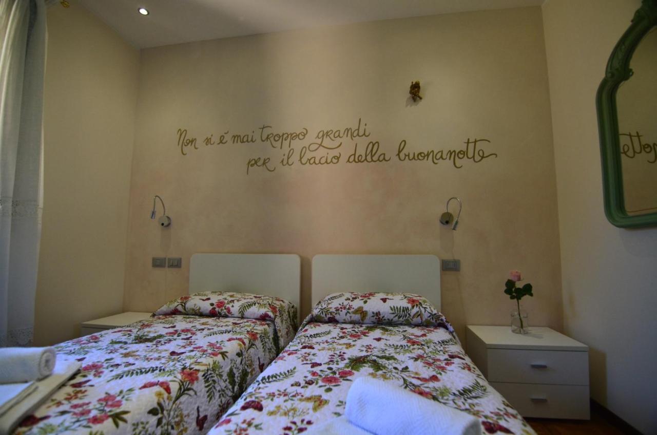 Casa Gabri Lägenhet Toscolano Maderno Exteriör bild